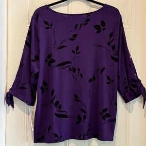 NEW with Tags. Apt. 9 Snap sleeve Tee. Size XXL